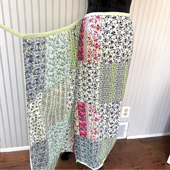 Fashion Fuse Patchwork Cotton Floral Wrap Maxi Skirt - Picture 3 of 7